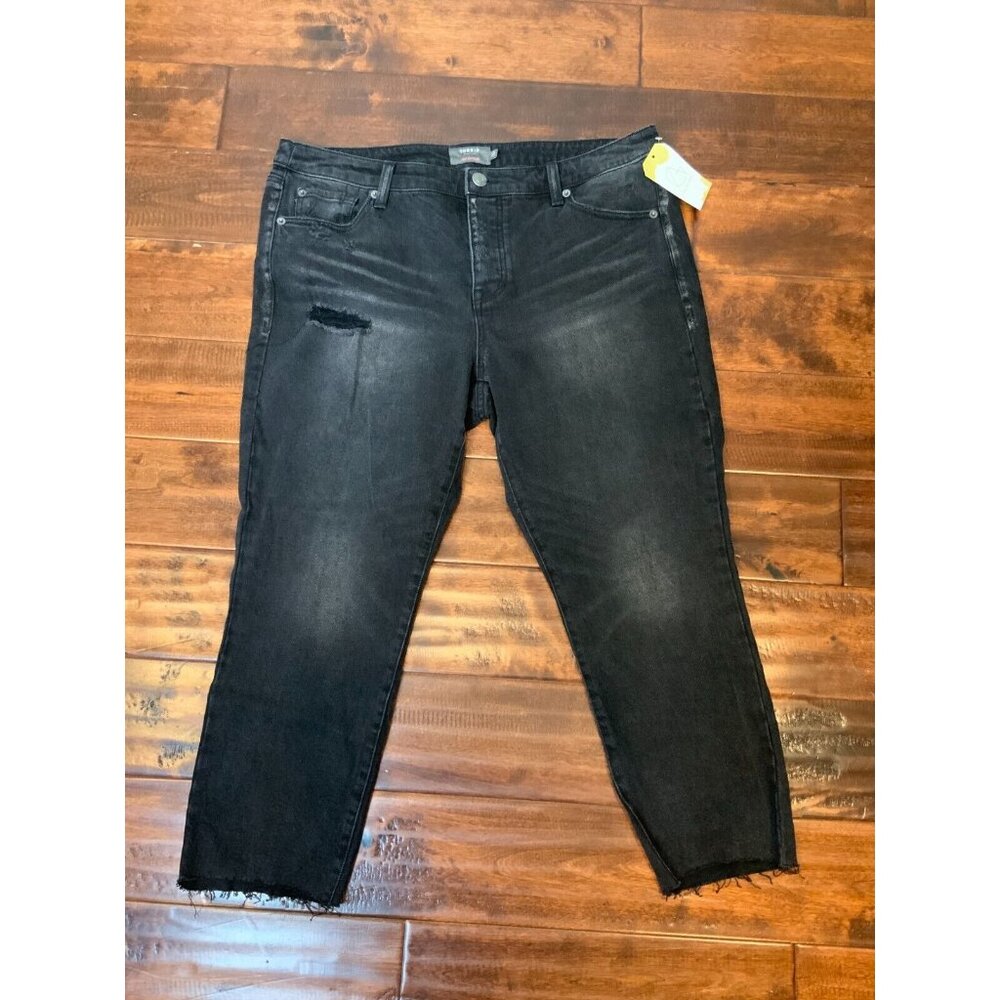 Torrid Black Crop Boyfriend Classic Denim Jeans, Size 12